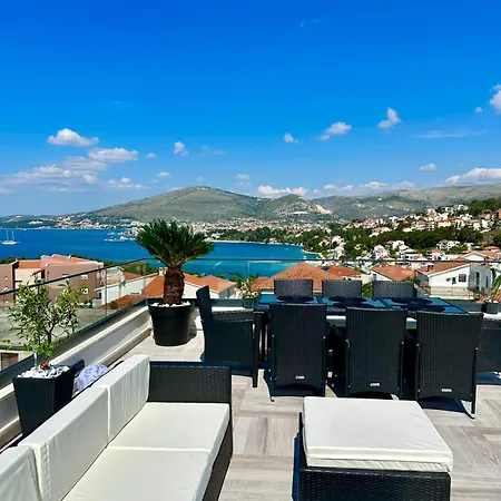 Apartment Luxury Lila *