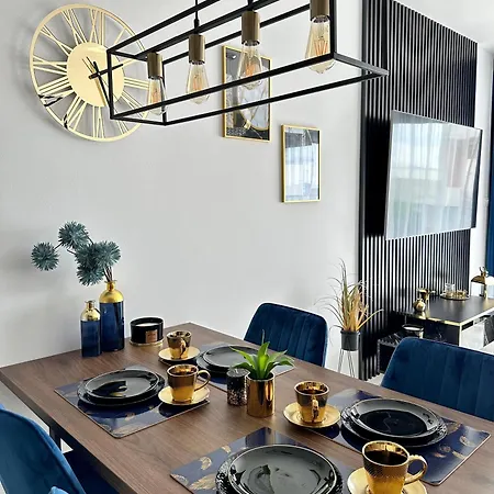 Luxury Lila Apartman *