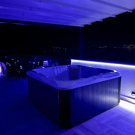 Apartment Luxury Lila *