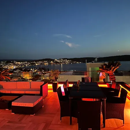 Luxury Lila Apartment