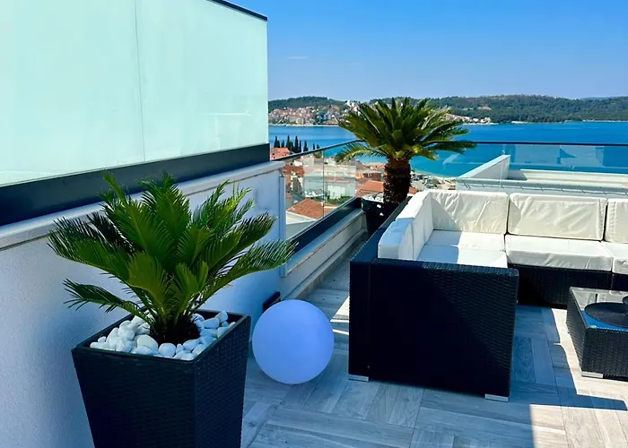 Luxury Lila