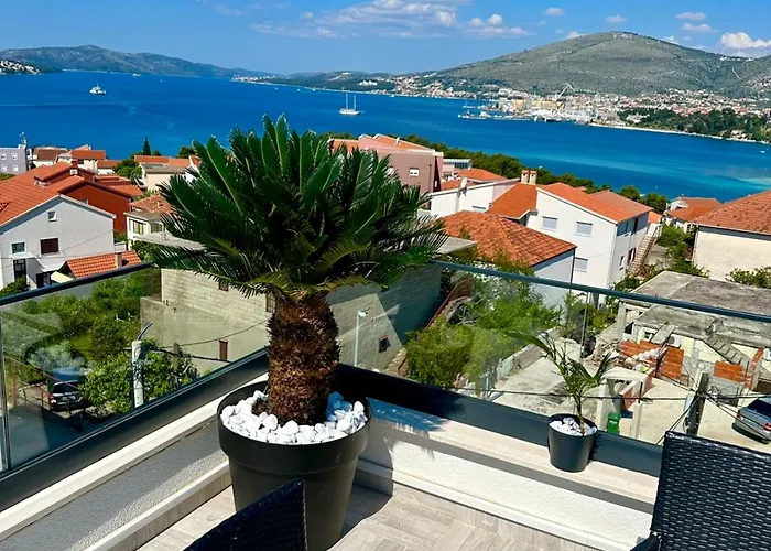 Luxury Lila Apartamento Trogir
