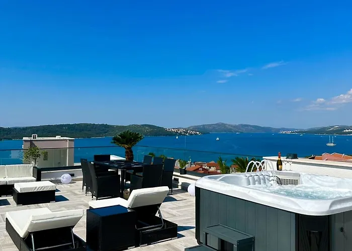Luxury Lila شقة