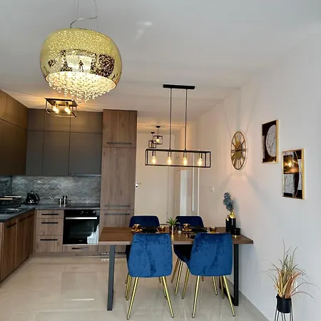 Luxury Lila 公寓 特罗吉尔