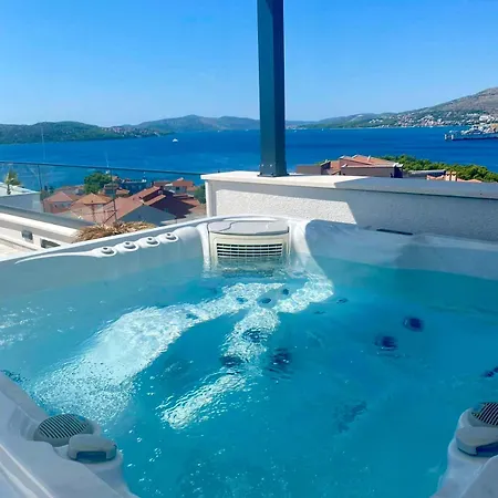 公寓 Luxury Lila 特罗吉尔